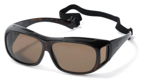 Polaroid, optikai szemüvegre tehető napszemüveg, több színben