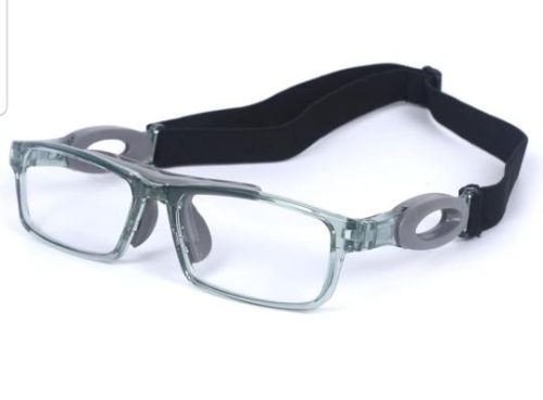 Sportszemüveg labdajátékokhoz, állítható pánttal