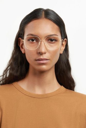 Boss szemüvegkeret - több színben