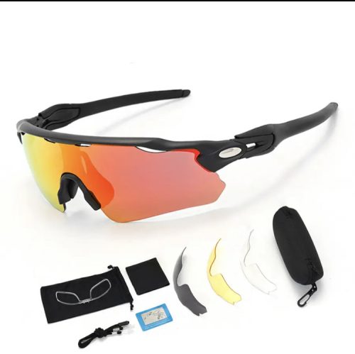 Motoros- sport szemüveg-dioptriázható betéttel.