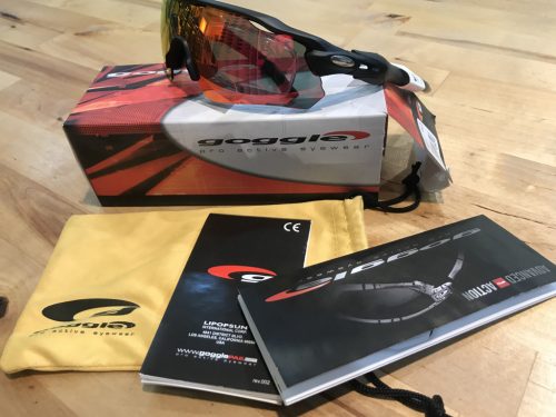 Motoros- sport szemüveg-dioptriázható betéttel.