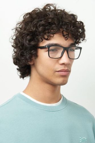 Polaroid szemüvegkeret több színben