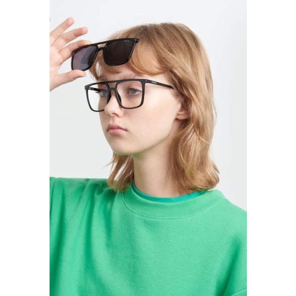Polaroid szemüvegkeret több színben
