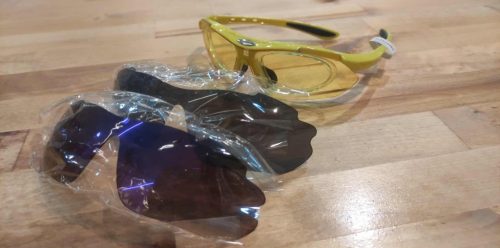 Dioptriázható betétes sportszemüveg, cserélhető lencsékkel