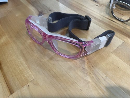 Dioptriázható  gyermek sportszemüveg,pánttal