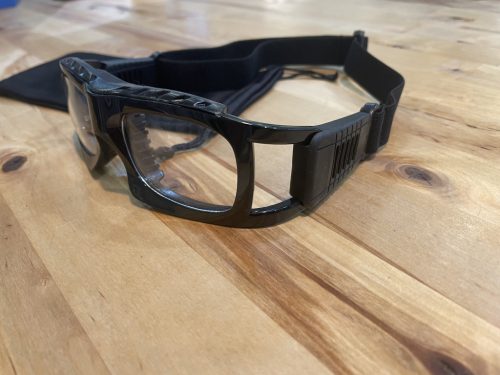 Dioptriázható sportszemüveg,pánttal